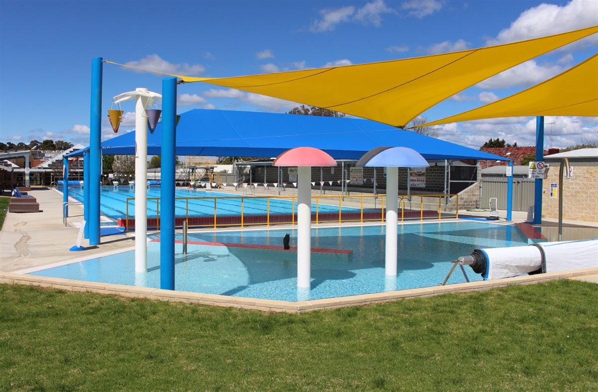 Parkes Pool amenities major upgrade